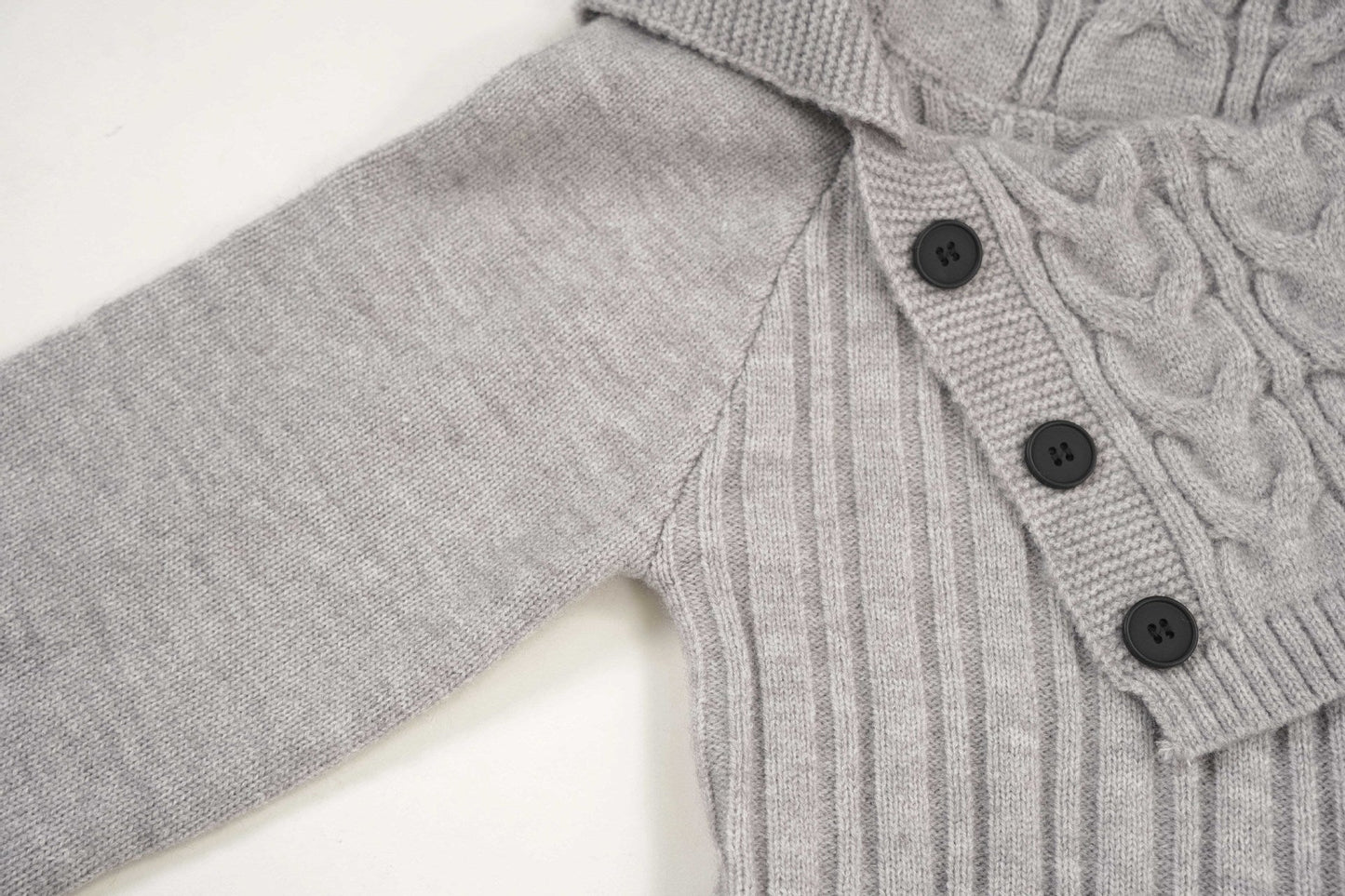 Lorantis Co. MODERN COZY KAZAK