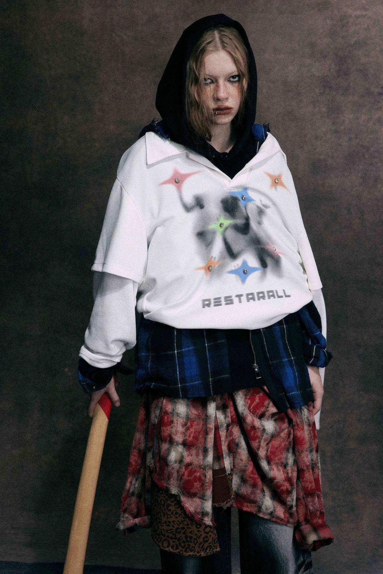 Lorantis Co. NEO STAR SWEATSHIRT