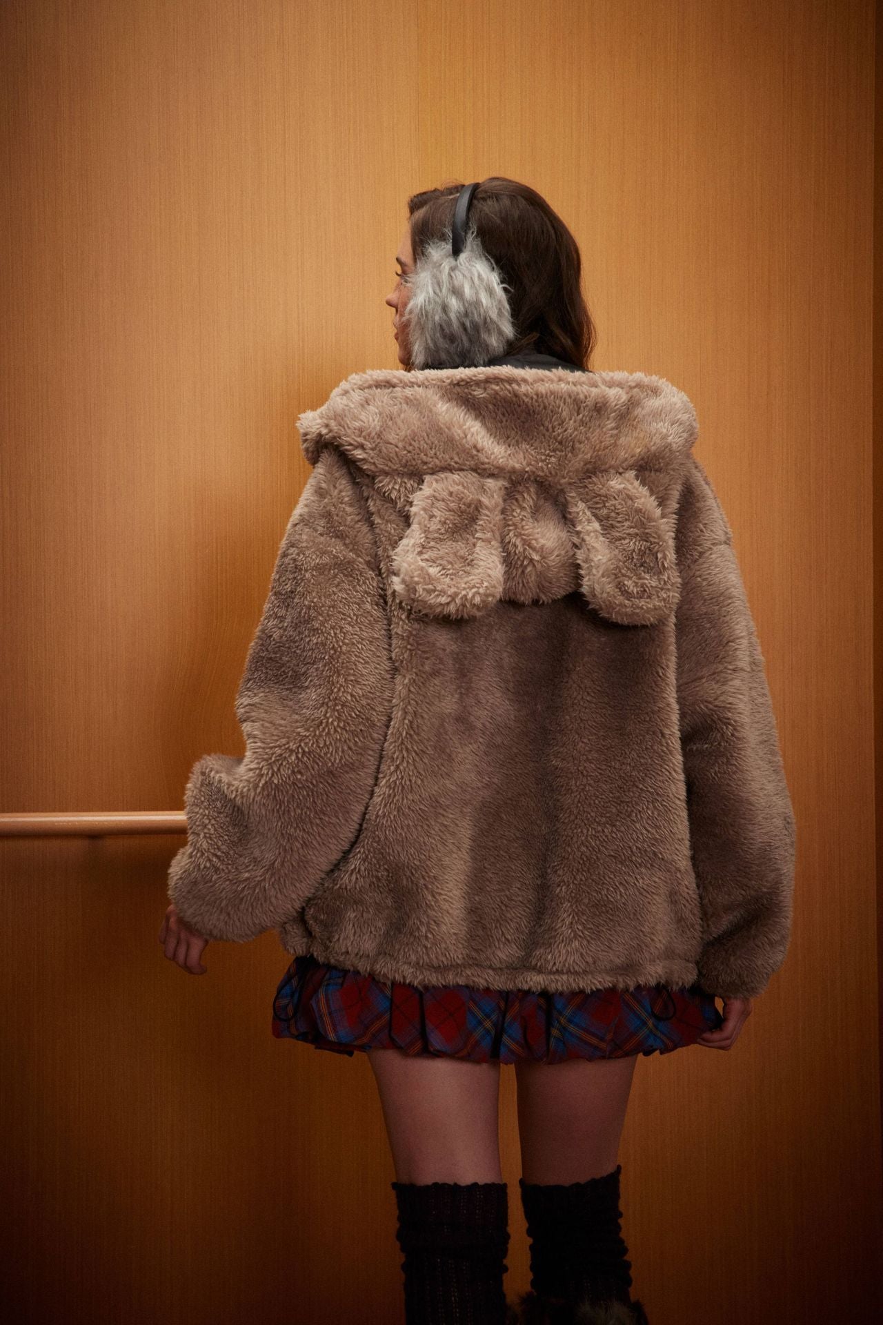 Lorantis Co. FUZZY BUNNY HOODED CEKET