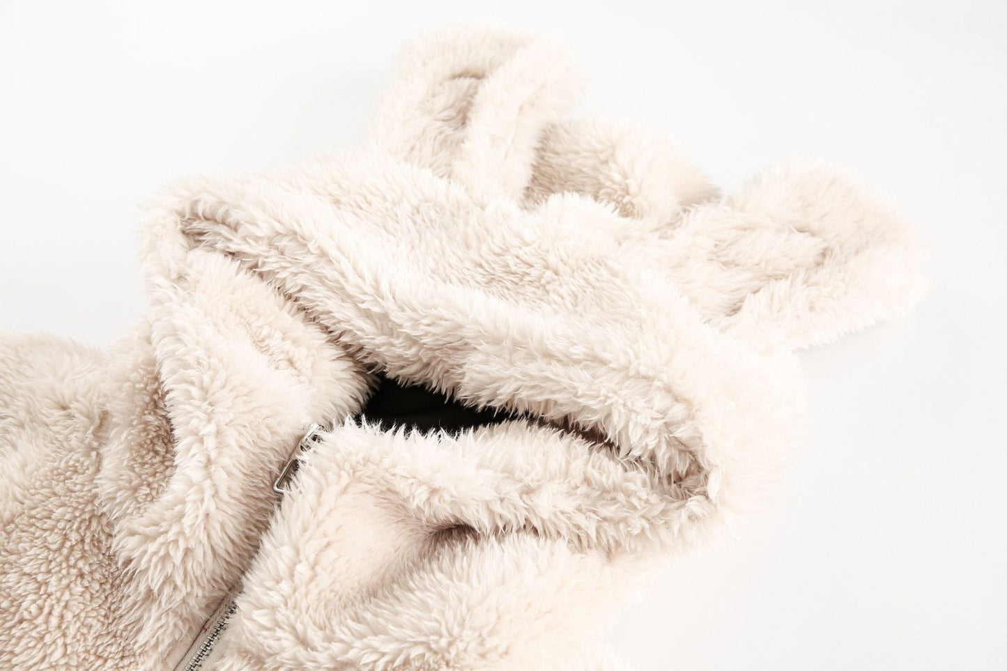 Lorantis Co. FUZZY BUNNY HOODED CEKET