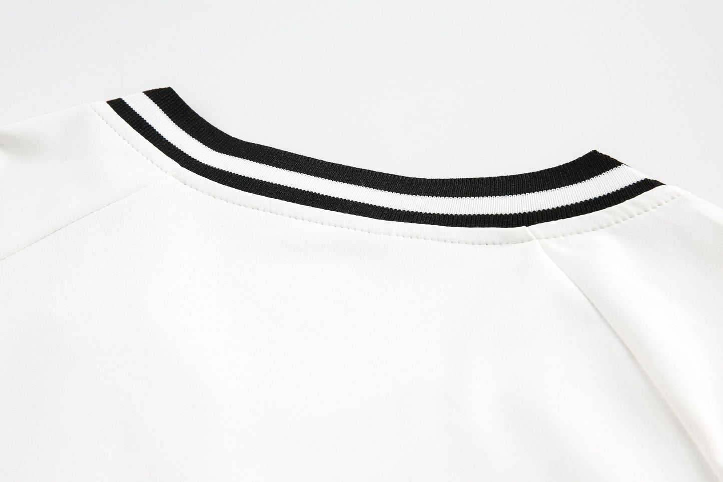 Lorantis Co. WHITE ARGENTO KAZAK