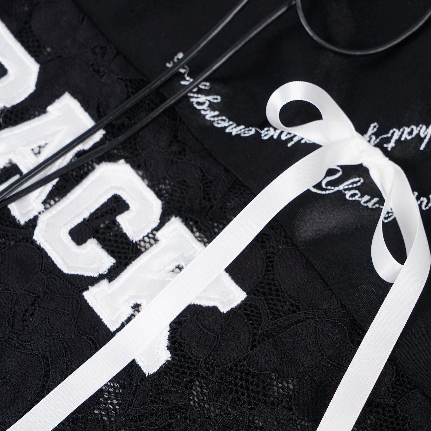 Lorantis Co. FANTASY RIBBON SWEATSHIRT