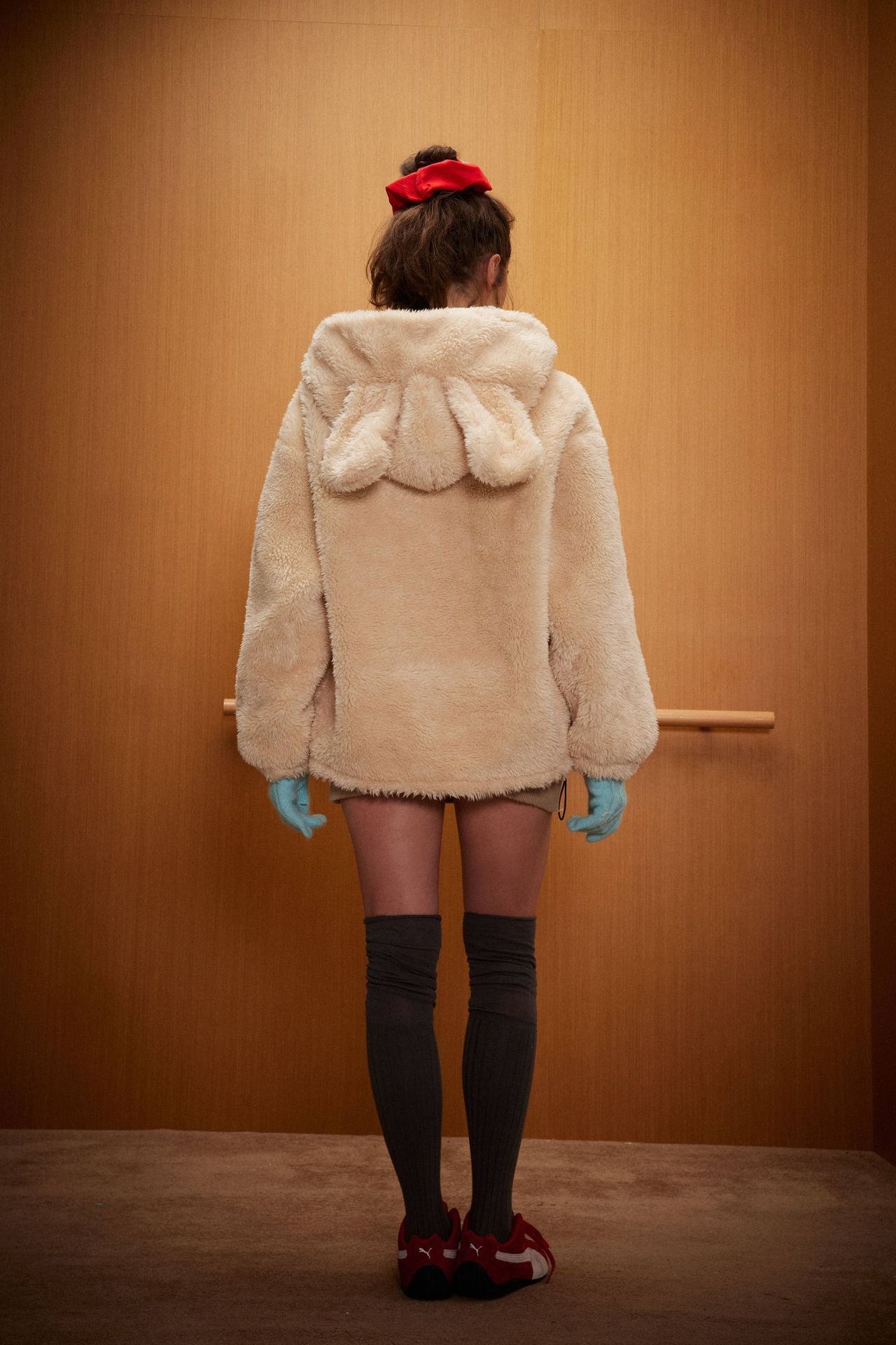 Lorantis Co. FUZZY BUNNY HOODED CEKET