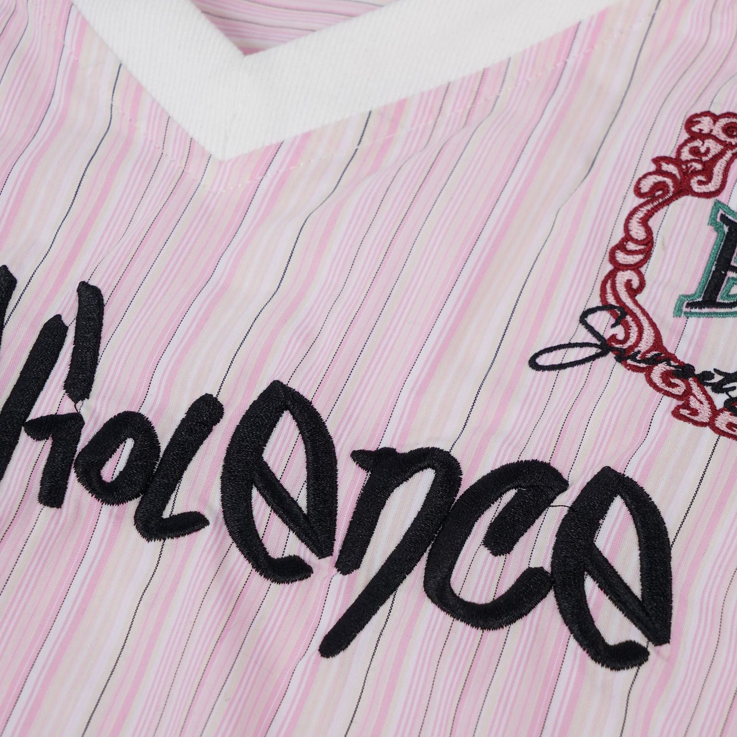 Lorantis Co. HONEY KISS CROP TOP
