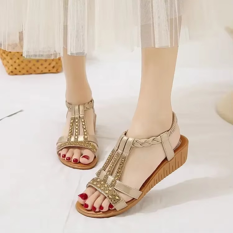 Lorantis Co. FEMME CHIC TOPUKLU AYAKKABI
