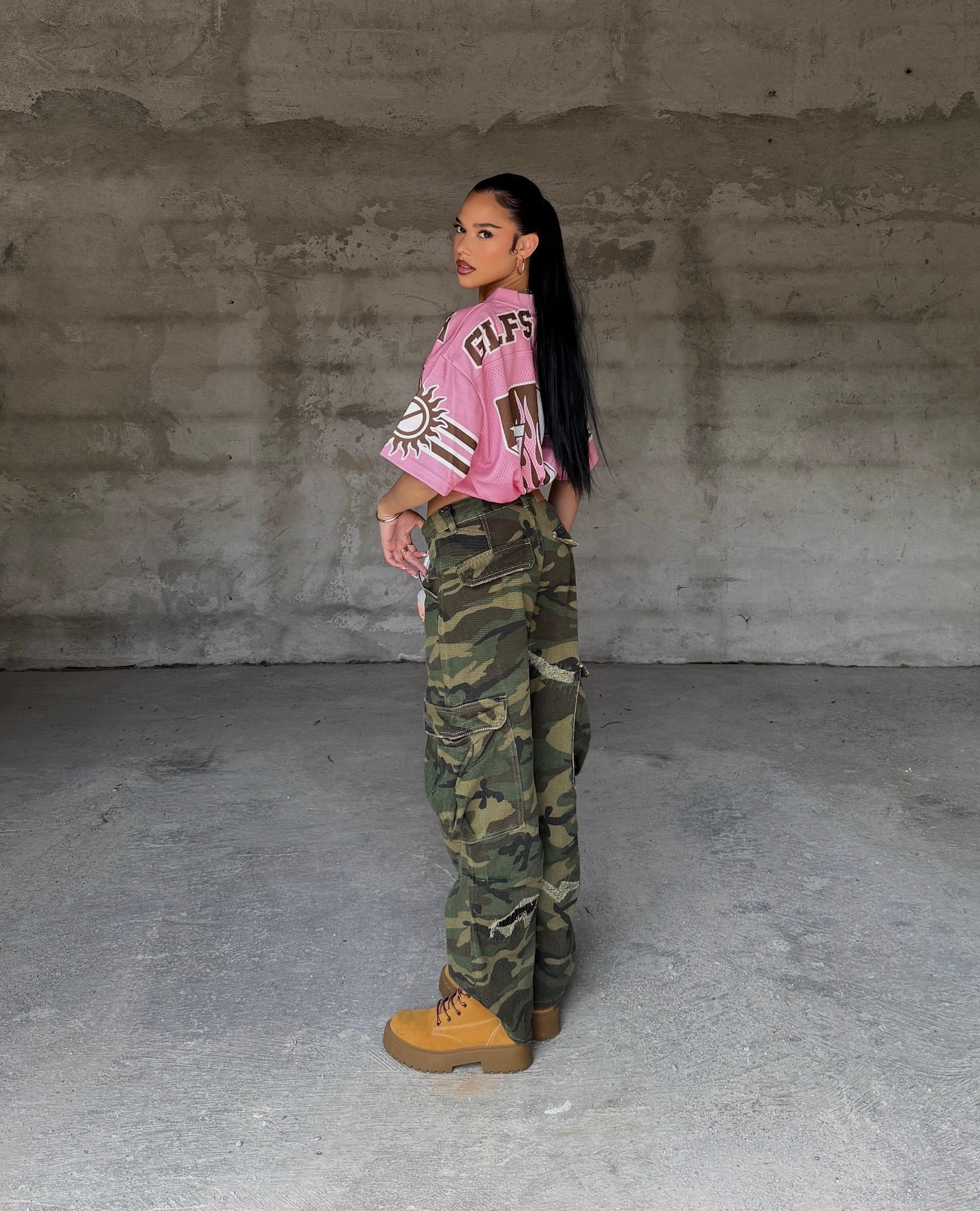Woven Ripped Camouflage Flared Cargo Pants - 2410